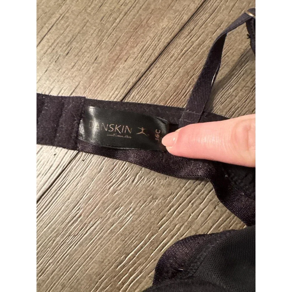 Danskin Black Adjustable Strap Underwire Bra Size 36C - Picture 7 of 7